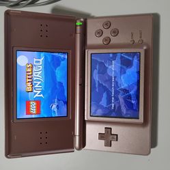 Nintendo DS lite