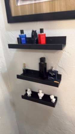3 small shelves