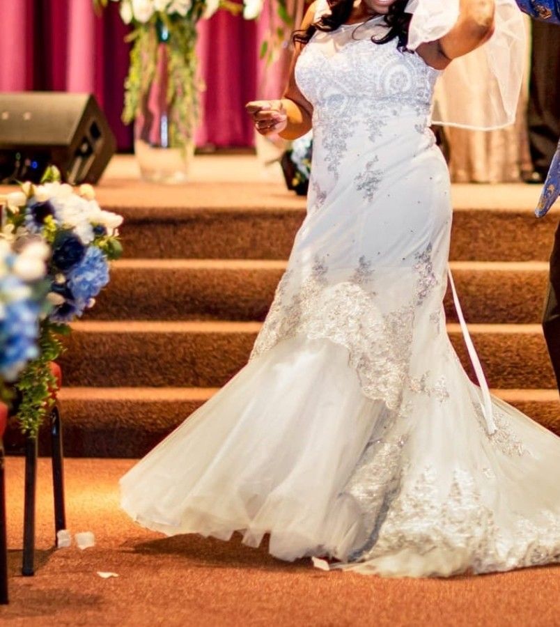 Beautiful Elegant Wedding Dress