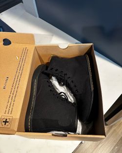 Doc Marten Sheridan