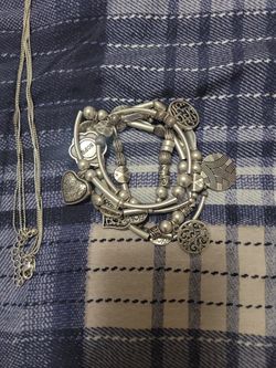 Necklace And Bracelet Set