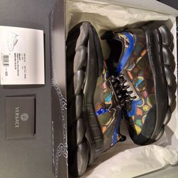 Versace Chain Reaction and Versace shirt