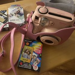 Looks N Works Like Brand New Instax Mini 7s Instant Camera And Case All Perfect 