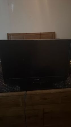 MAGNAVOX TV