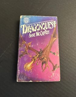 Dragonquest By Anne McCaffrey Paperback Book Vintage