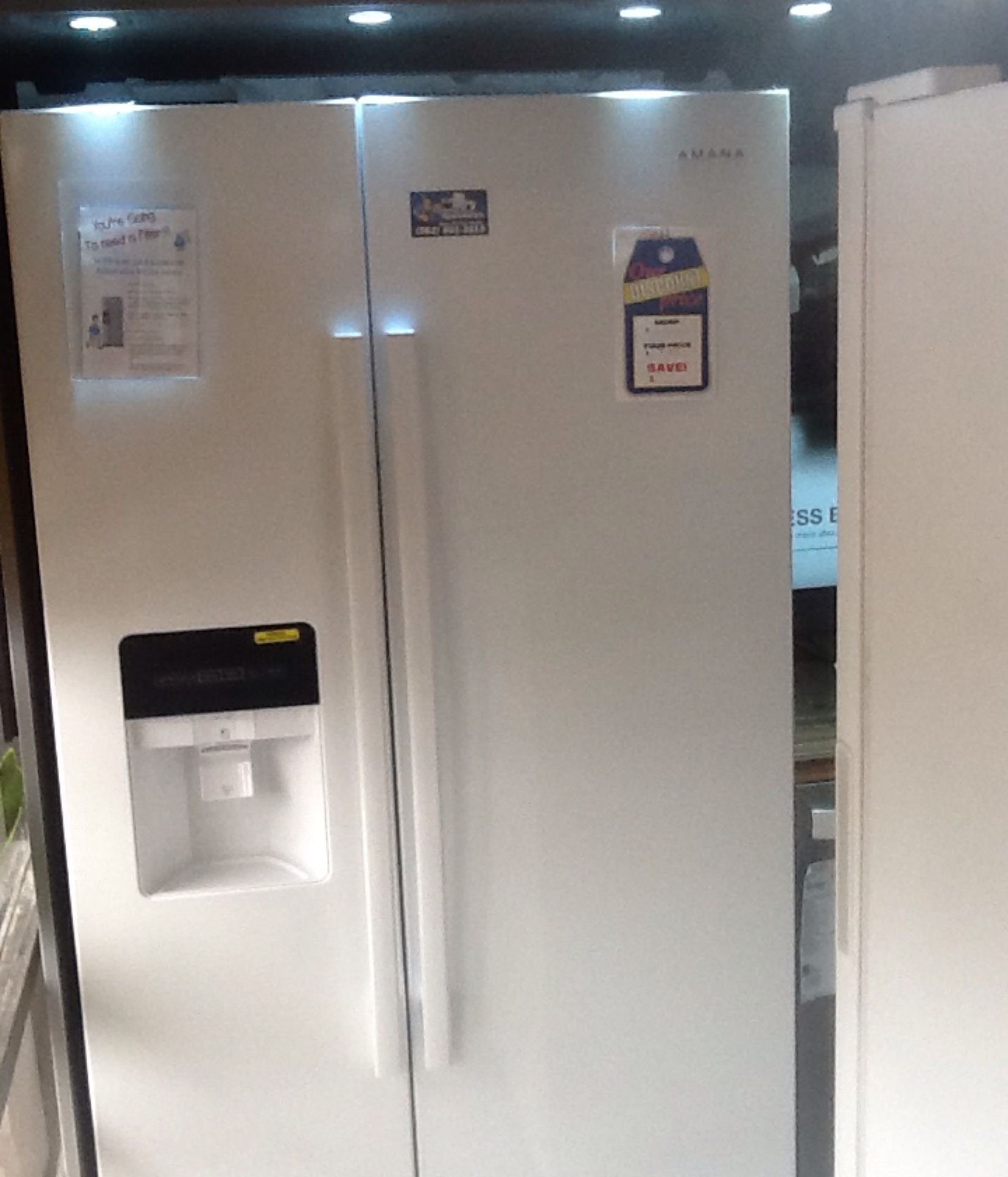 New open box Amana refrigerator ASI2575GRW