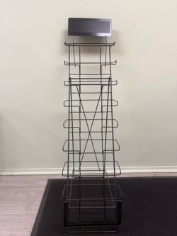 Metal Wire Display Stand / Magazine & Brochure Rack