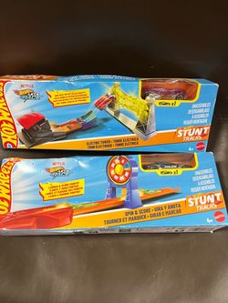 Hot Wheels Stunt Tracks Set Lot of 2