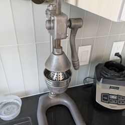 Nemco Easy Citrus Juicer 55850