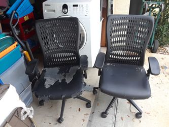 Two Loft office chairs executive black leather chairs fully adjustable 2