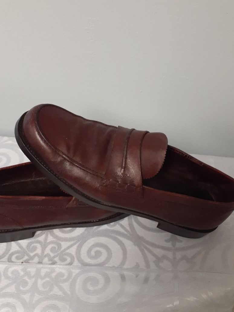 Louis Vuitton Man's Shoes