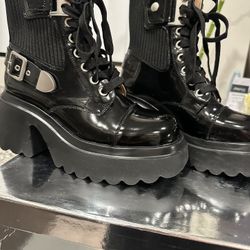 Azalea Wang Platform Boots