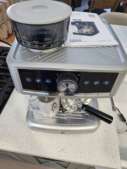 Garvee All-in-One Espresso Machine with Built-in Grinder (Silver)