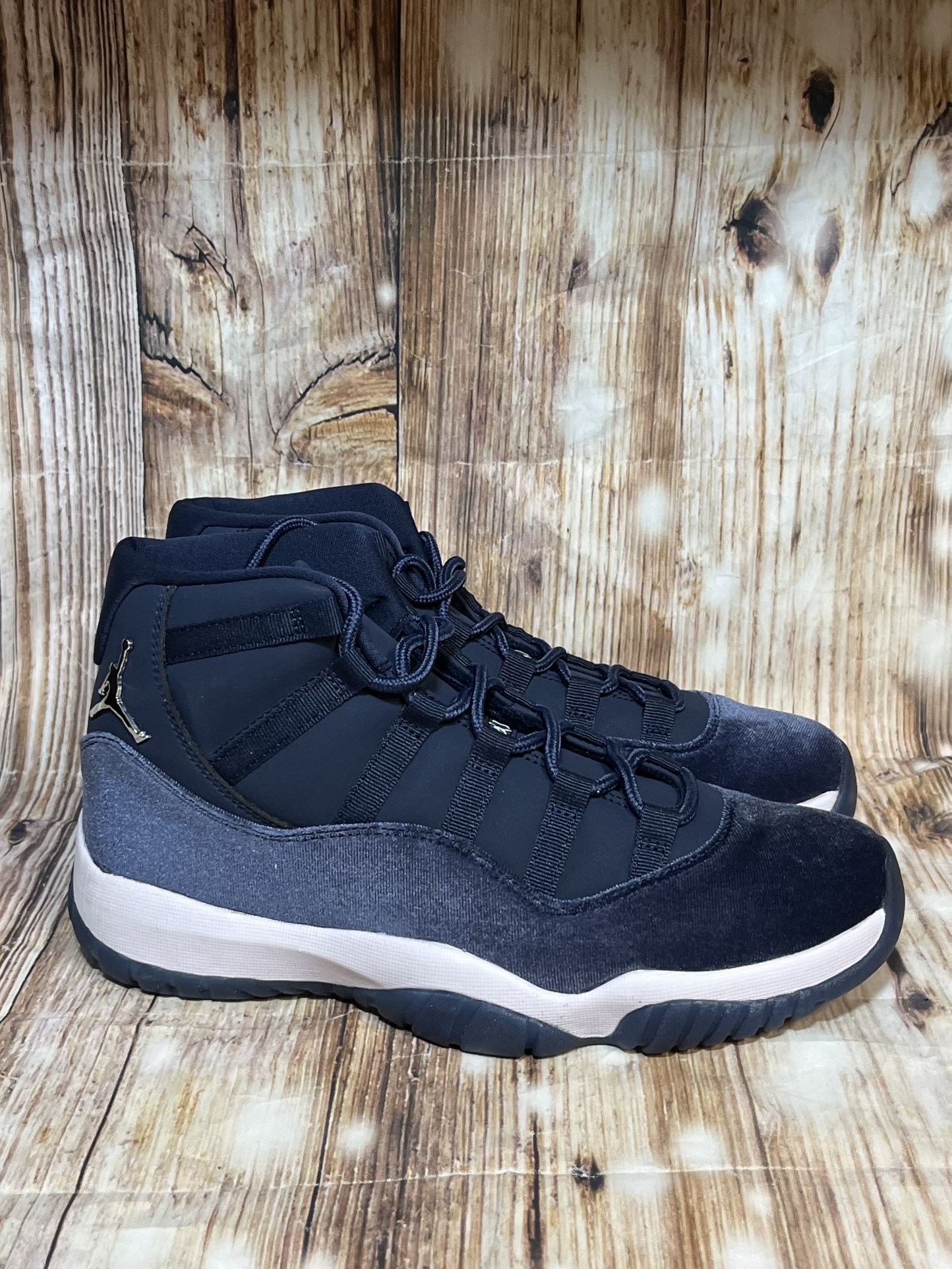Jordan 11 Midnight Navy (firm Price)