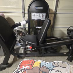 Nautilus Instinct Leg Press Calf Raise