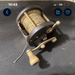 Vintage Fishing Reel 