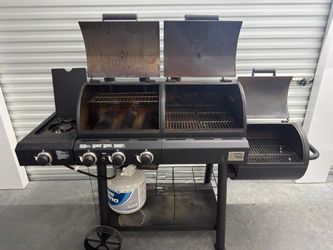 CHAR-GRILLER Texas Trio 4-Burner Dual Fuel Grill with Smoker in Black