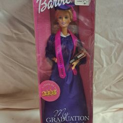 MY GRADUATION 2003 BARBIE  ORIGINAL BOX UNOPENED