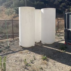 Water tank  300 Gallon Vertical  