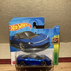 Hot Wheels / Automobili Pininfarina Battista / Blue