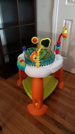 Baby bouncer