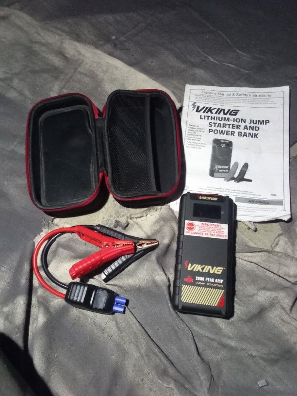 Viking Lithium -Ion Jump Starter & Power Bank, 2000 Peak Amp