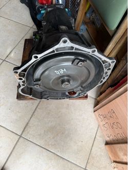 Transmission 4L65E 75% refurbished plus 2 more disassembled