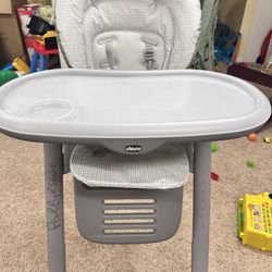 Chicco Polly2start Highchair For Sale 
