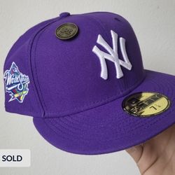 Brand New Fitted Hat Size 7 1\4