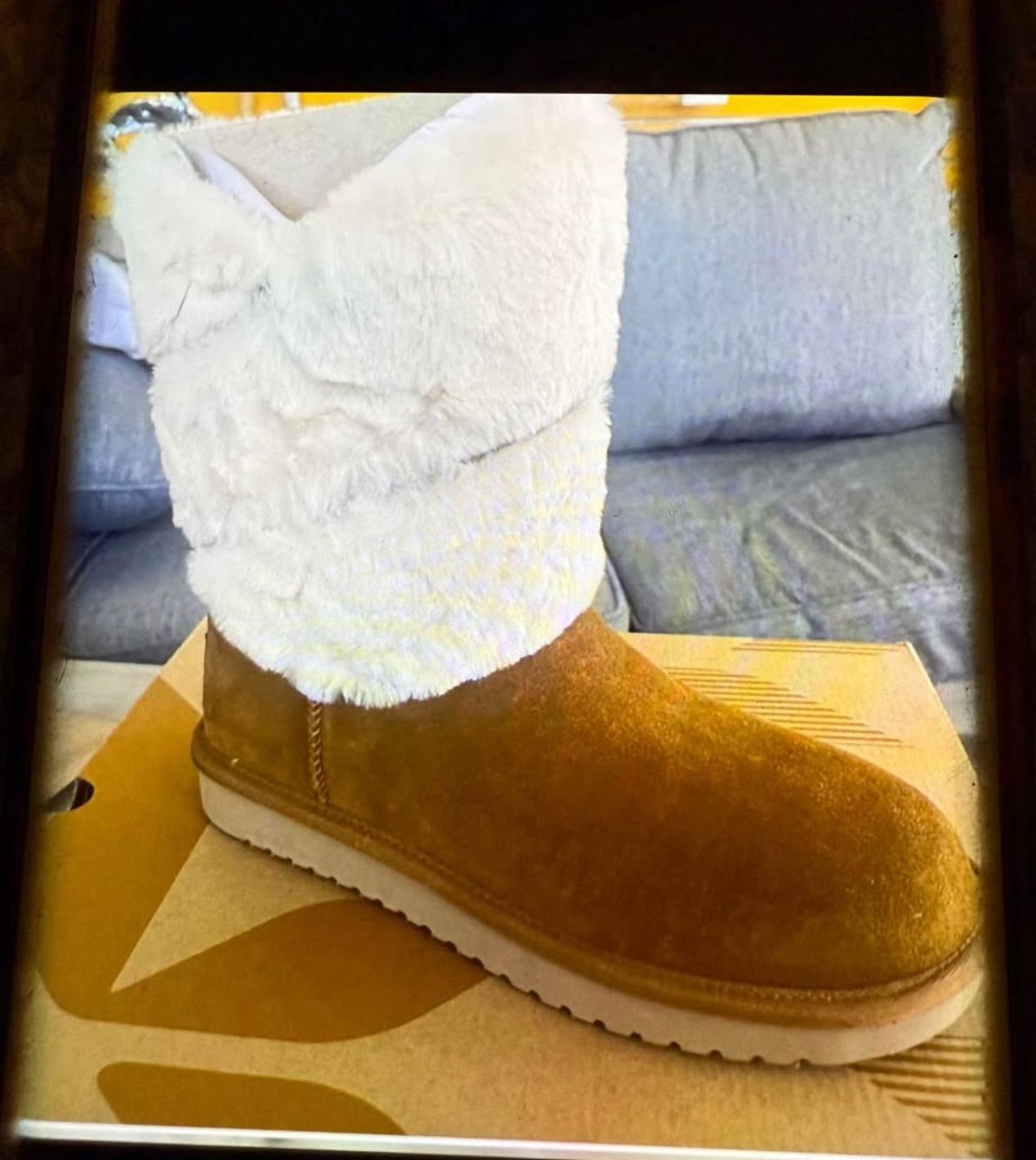 Brand New Kookaburra By Ugg Dezi Short Chestnut Women Size 6 Boot 