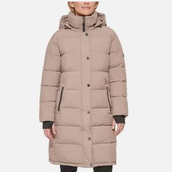 DKNY Ladies puffer Coat
