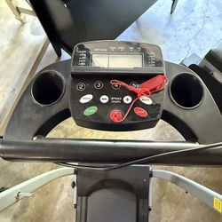 Foldable Treadmill with Incline- Fitness 