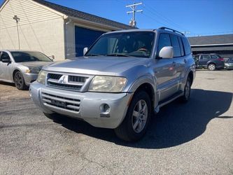 2005 Mitsubishi Montero