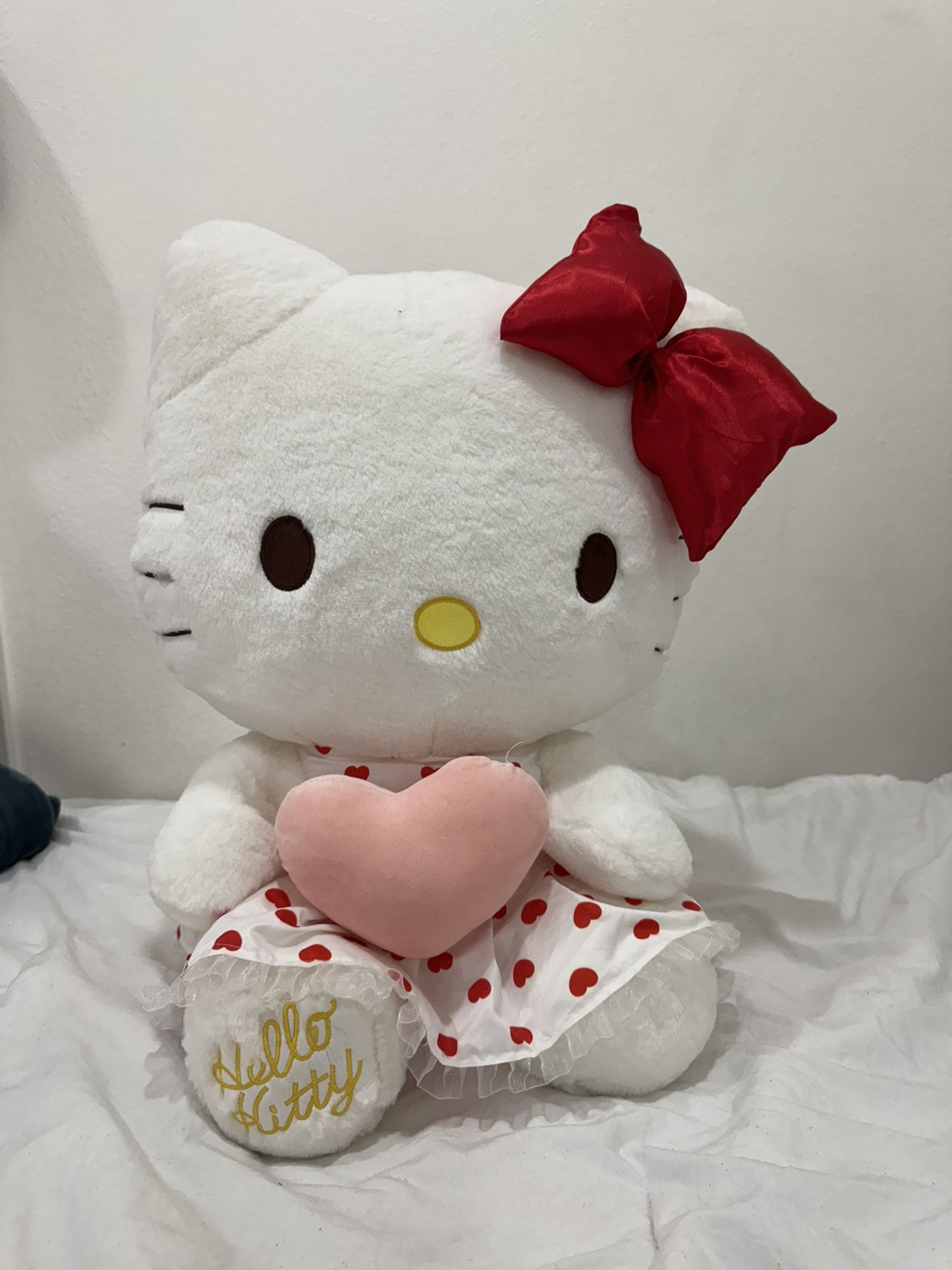 Big Hello Kitty Plushie