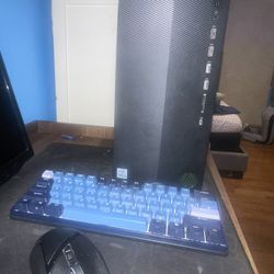 Hp Pavilion Gaming Pc/ Keyboard And Mouse 