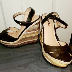 New Wedge Sandals Sz 7.5