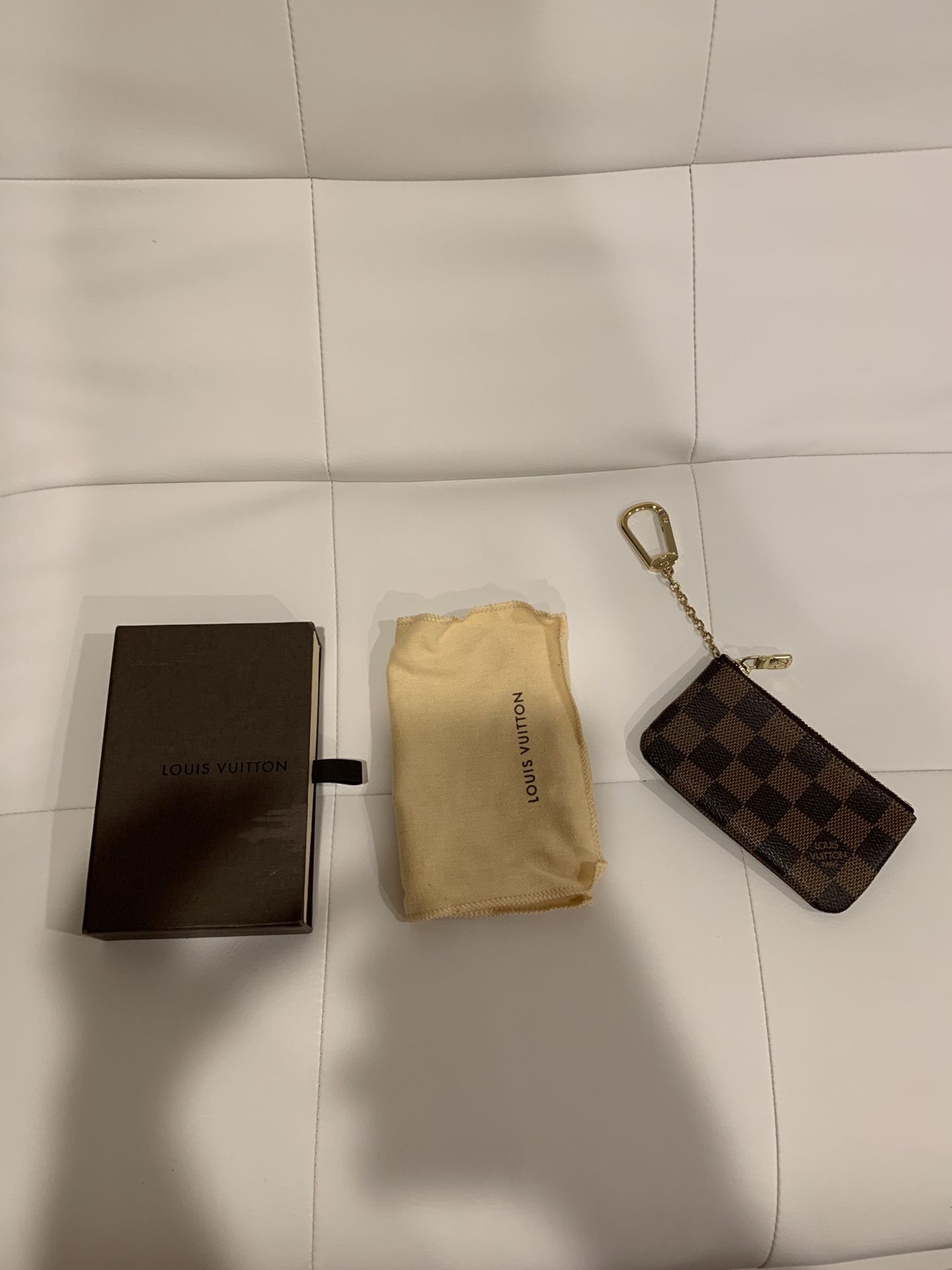 Authentic Louis Vuitton key/coin pouch like new