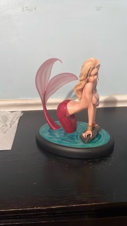Mermaid Statue - Fairytale Fantasies