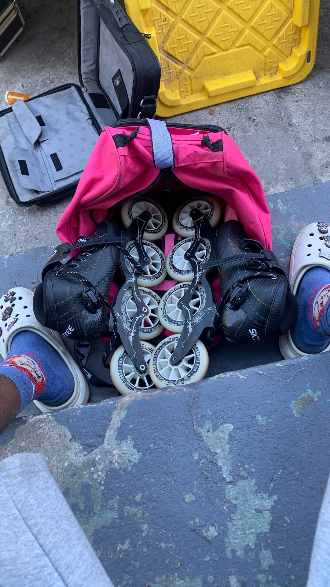 SKTYEE carbon fiber inline speed skates