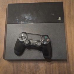 PS4 With Last Of Us Game And Controller 