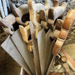 9 Vintage Hand Saws.  Pickup In 