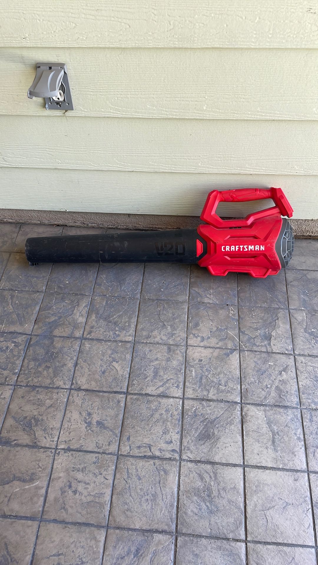 Craftman Cordless Leaf Blower