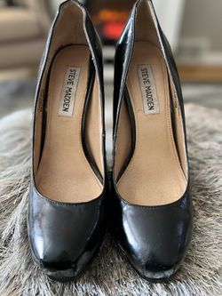Black Pattern Leather Heels