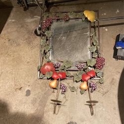 Cuadro De Frutas Con Los Sconces