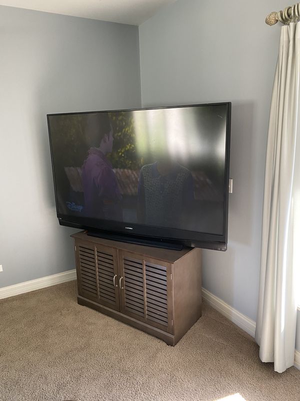 73” Mitsubishi DLP TV for Sale in Glendale Heights, IL - OfferUp