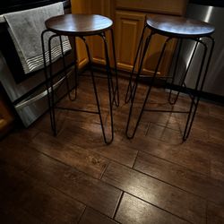 Bar Stools Set - Wood Seats - Metal Legs