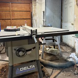 Delta Table Saw 