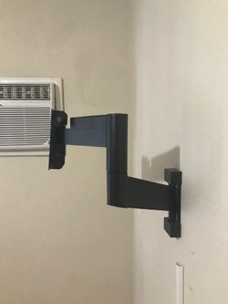 TV Wall Mount 50”