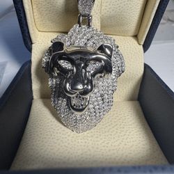 Lion Moissanite 