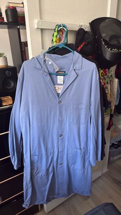 Bulwark Blue Flame Resistant Lab Coat ( M ) + Safety Glasses